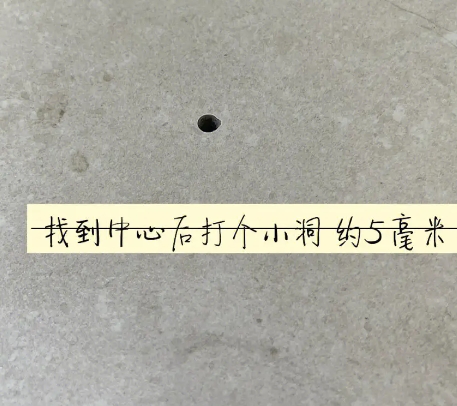 滨州瓷砖空鼓维修公司专业解答在瓷砖铺贴过程中，如果砂料搅拌不均匀，将会带来以下问题